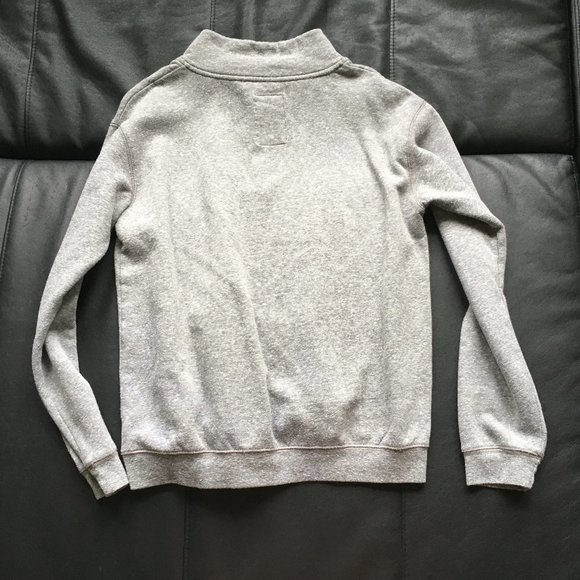 Princeton Pullover - Picture 5 of 5